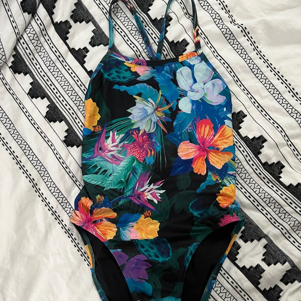 JOLYN BRANDON || SUIT 26